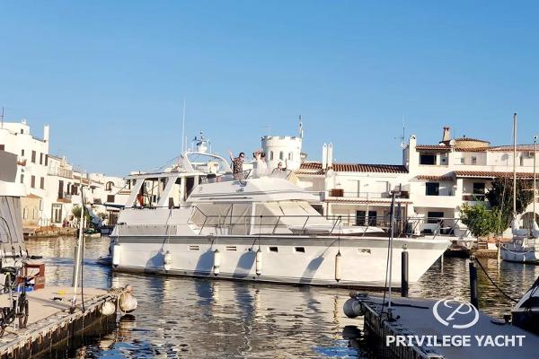 1993 Hi-Star 48 Sundeck