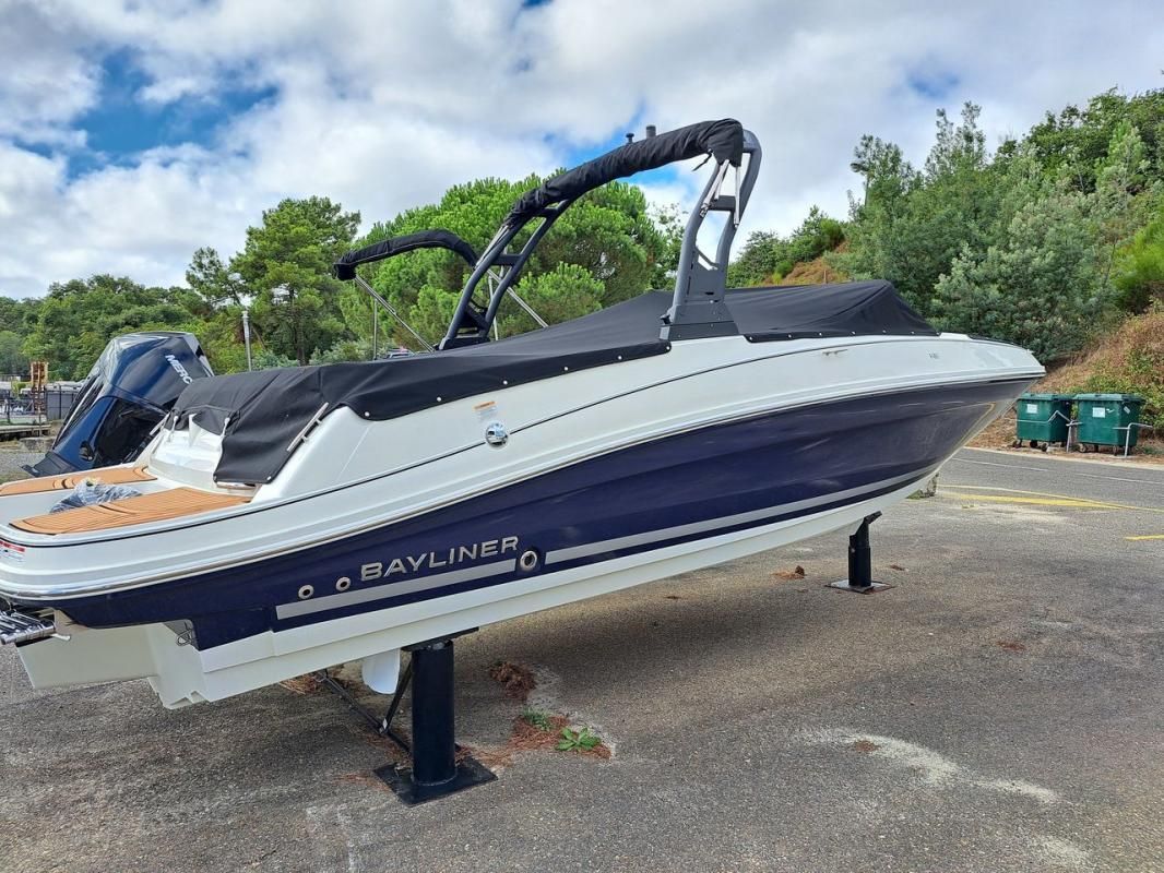 2025 Bayliner BAYLINER VR6 BOWRIDER
