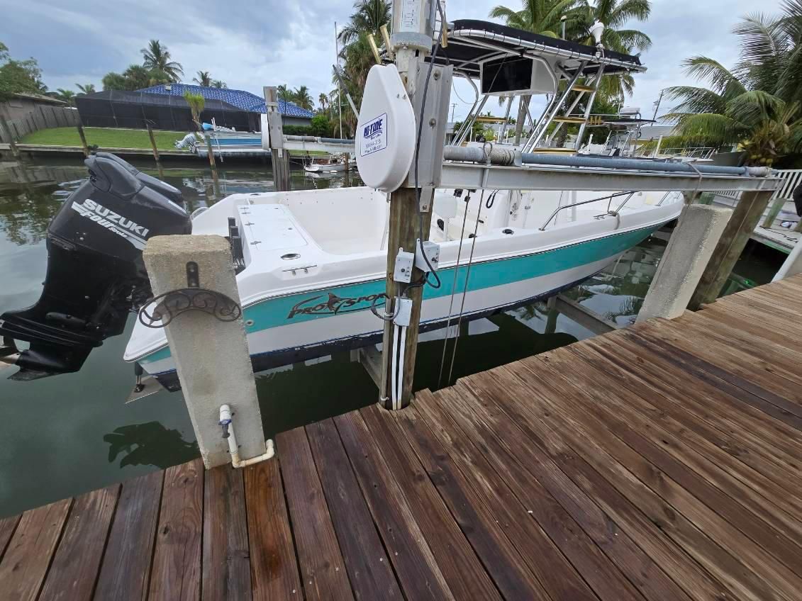 2006 Center Console PROSPORT 25