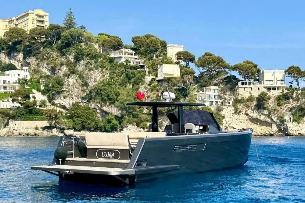 2017 Fjord 40 Open