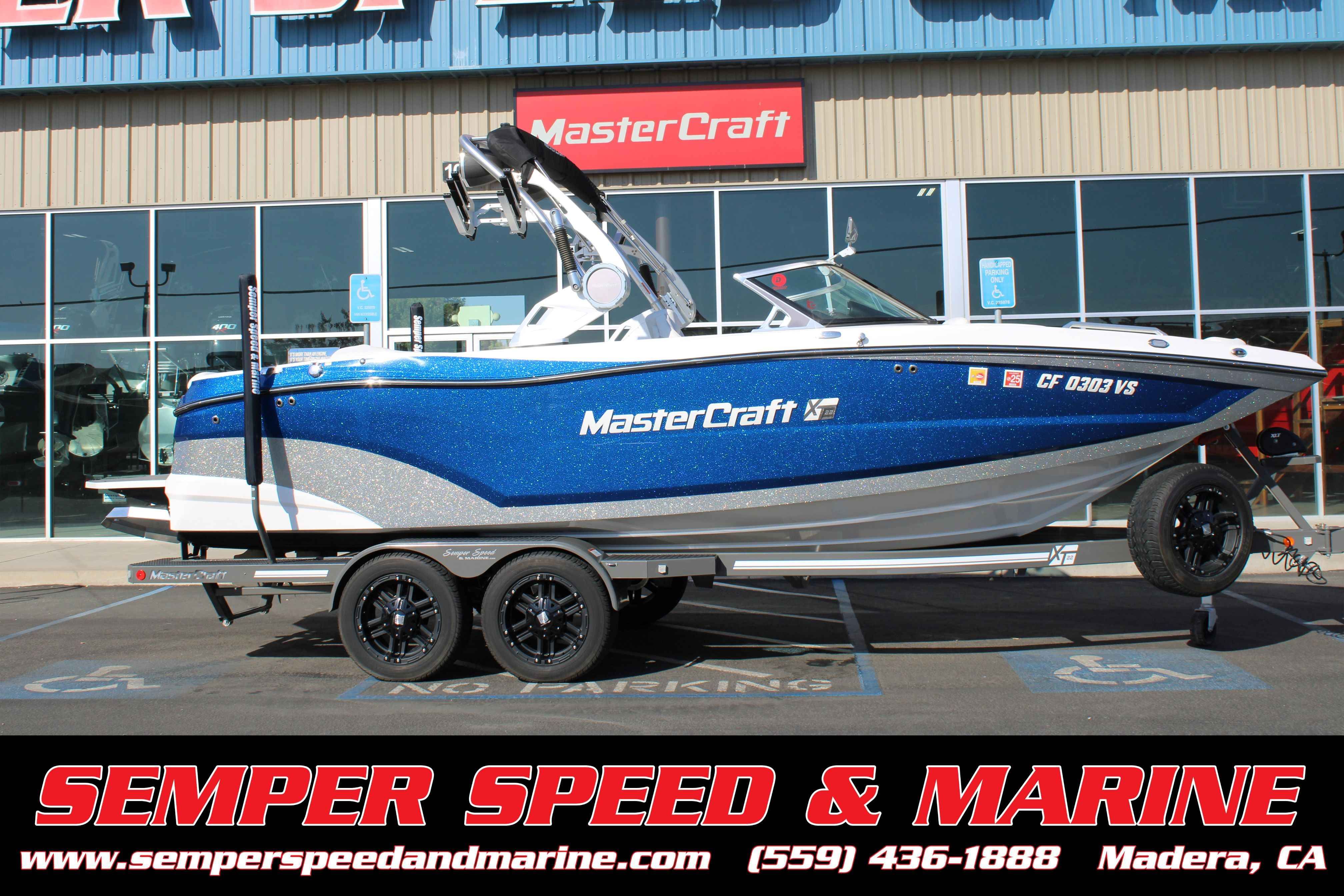 2019 MasterCraft XT22