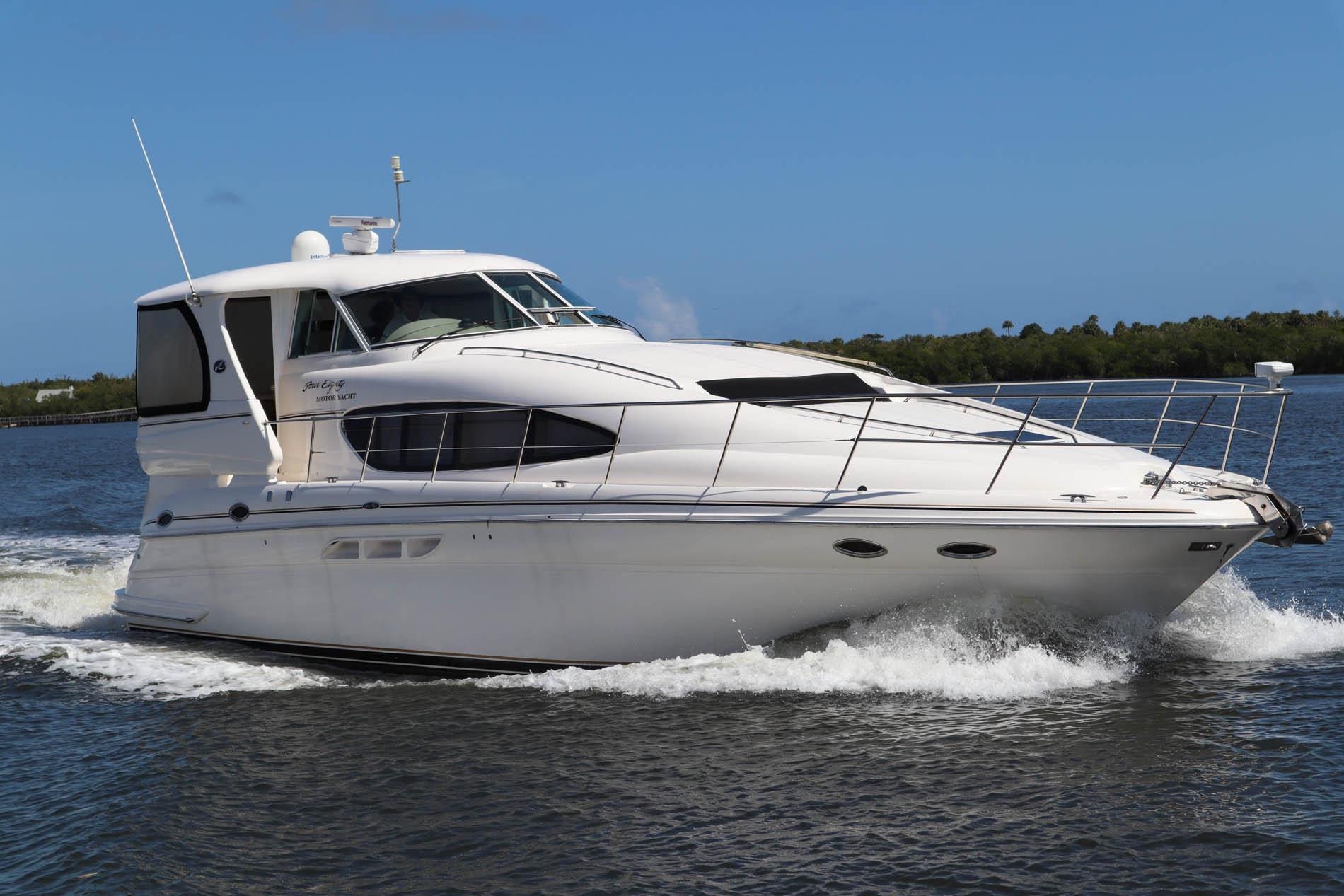 sea ray 480 motor yacht reviews