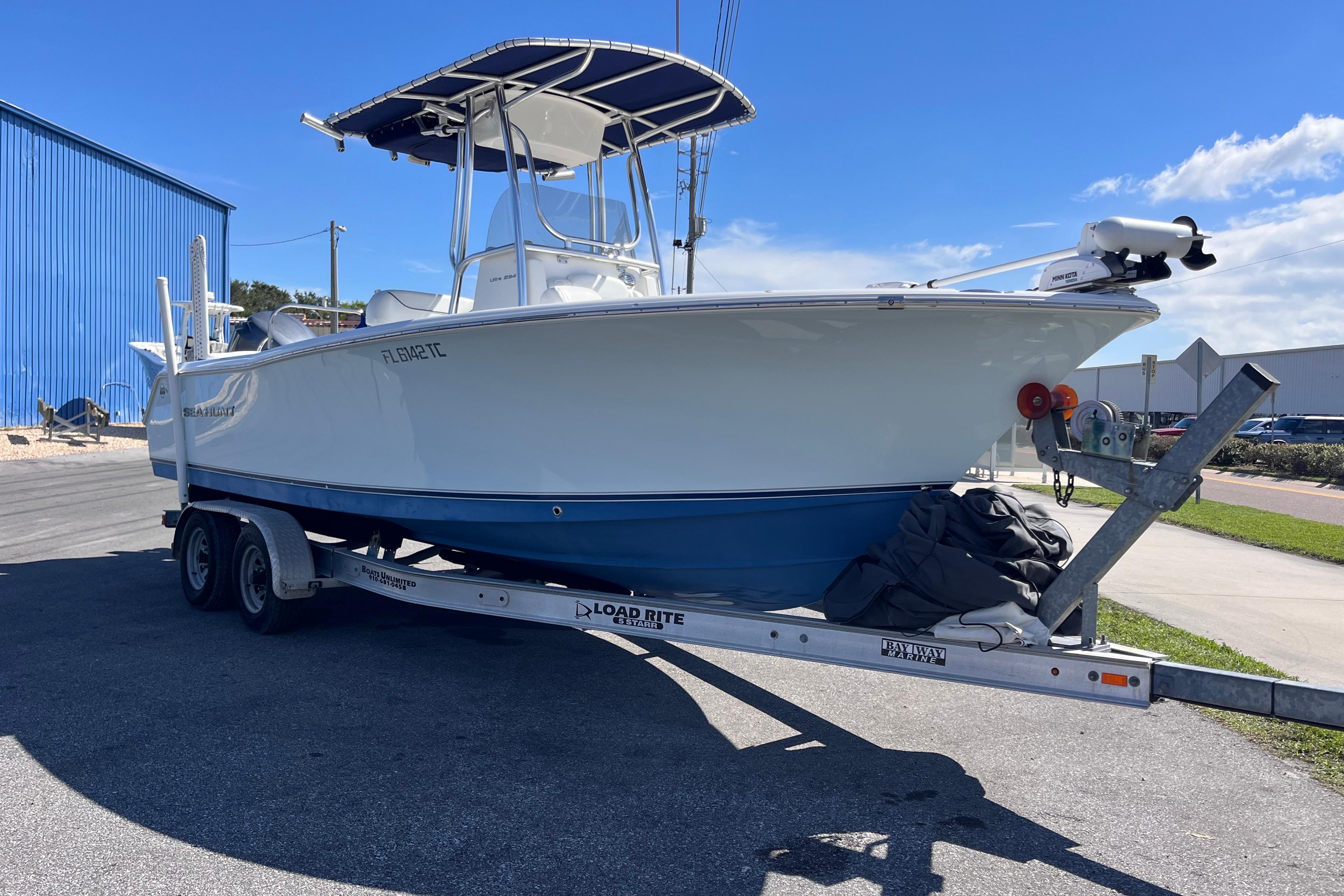 2015 Sea Hunt Ultra 234