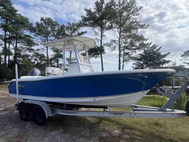 2017 Sea Hunt Ultra 211