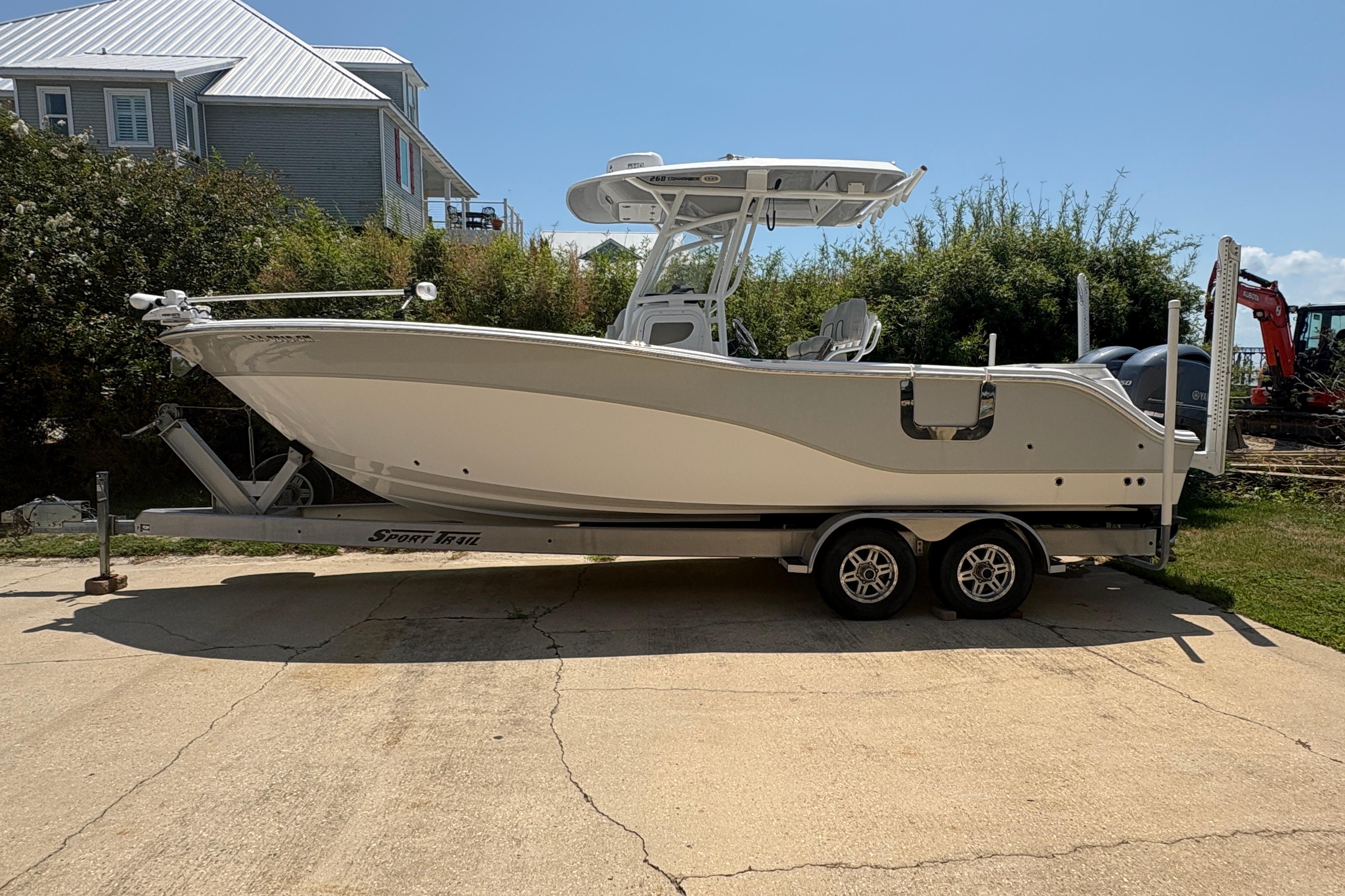 2021 Sea Fox 268 Commander