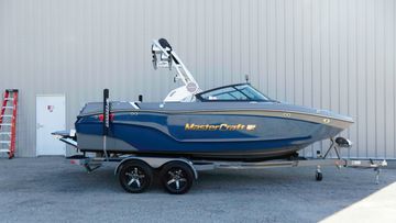2023 MasterCraft XT20