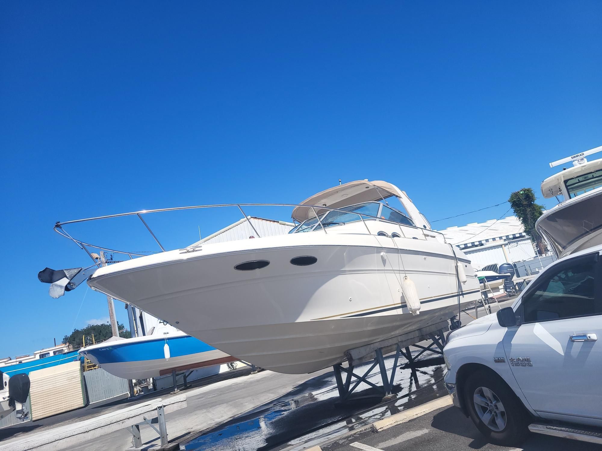 2001 Sea Ray 310 Sundancer