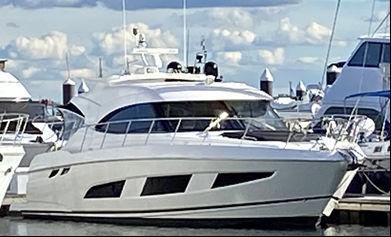 2019 Riviera 4800 Sport Yacht