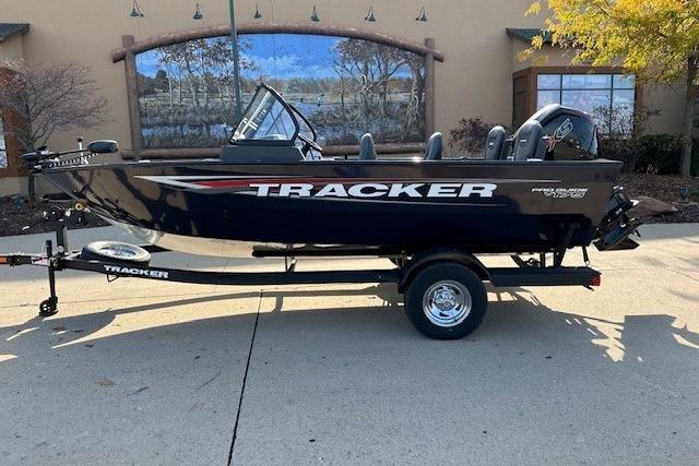 2025 Tracker Pro Guide V-175 Combo
