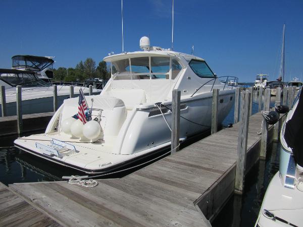 2006 Tiara Yachts 4300 Sovran