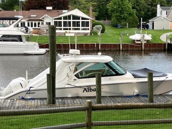 2017 Pursuit DC 325 Dual Console