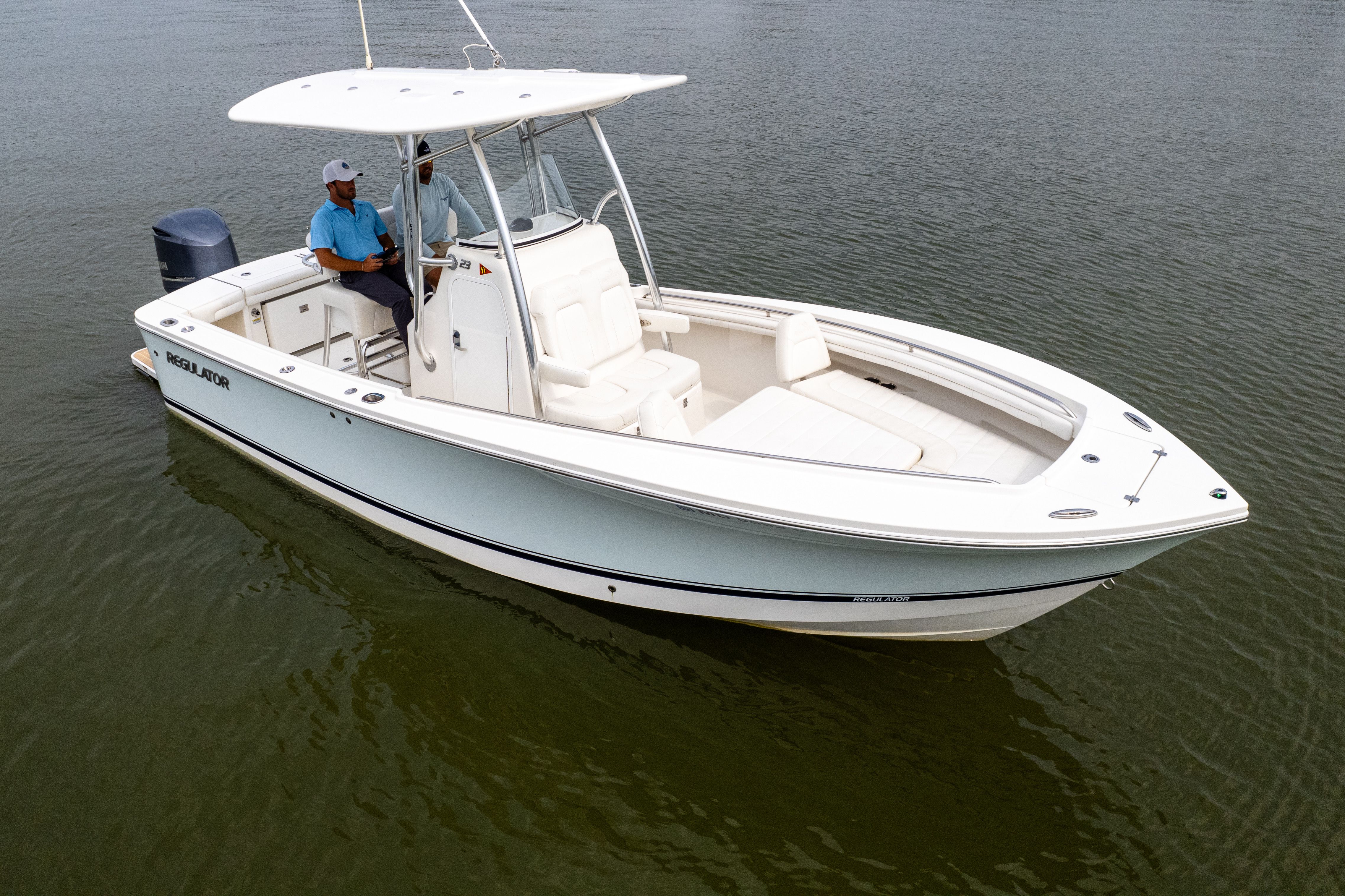 2019 Regulator 23 FS