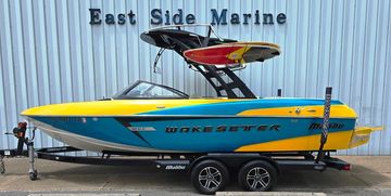 2015 Malibu Wakesetter 22 VLX Surf Gate