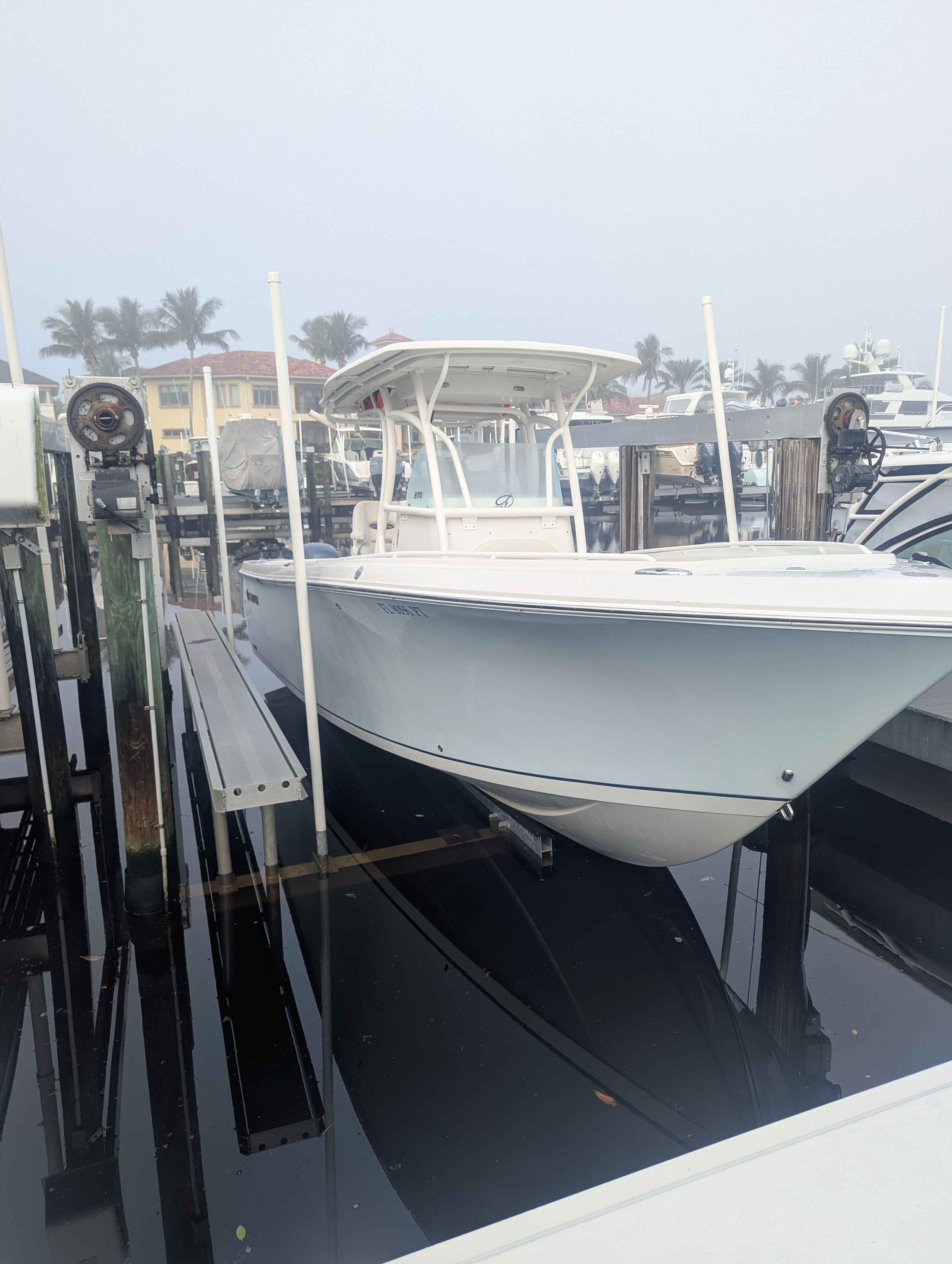 2015 Sailfish 270 CC