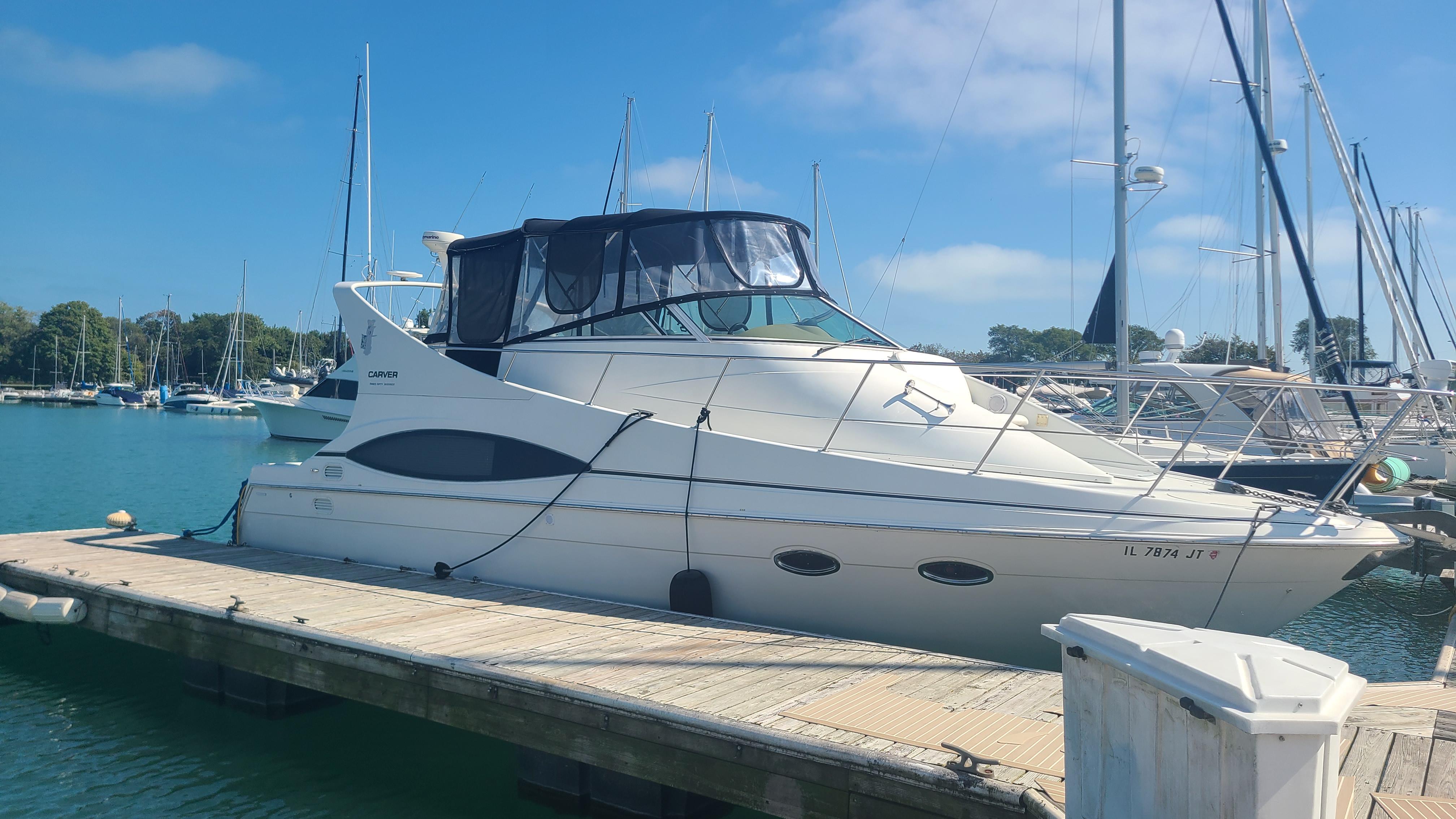 2003 Carver 350 Mariner