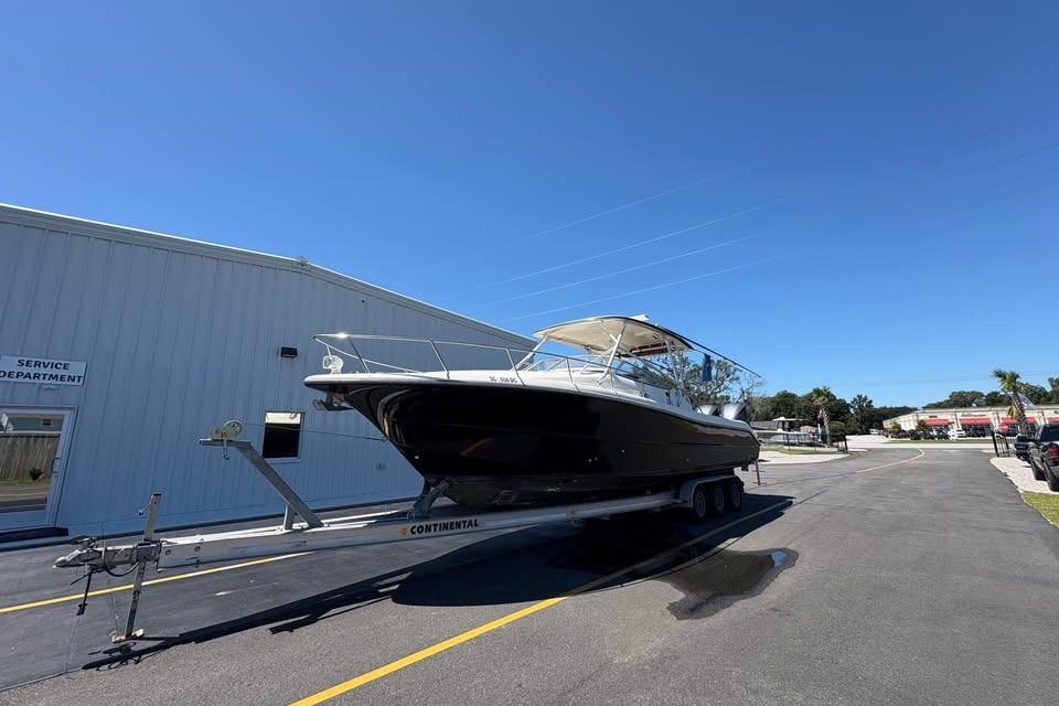 2007 Triton 351 Express