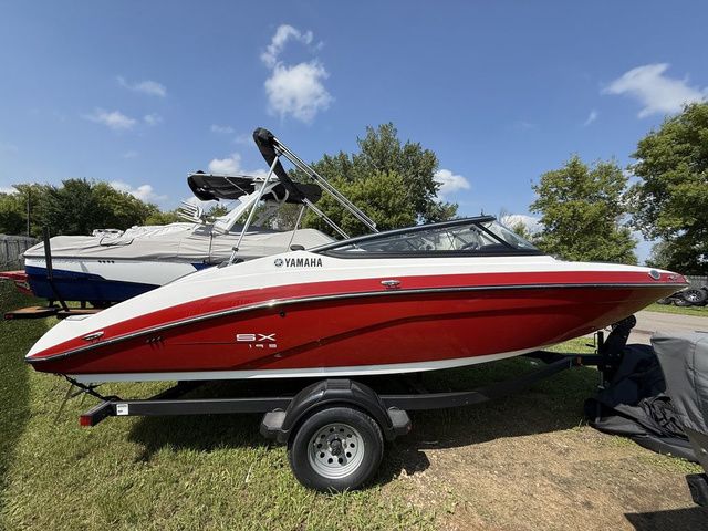 Yamaha Boats SX195