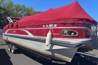 2012 Avalon A Fish - 24'