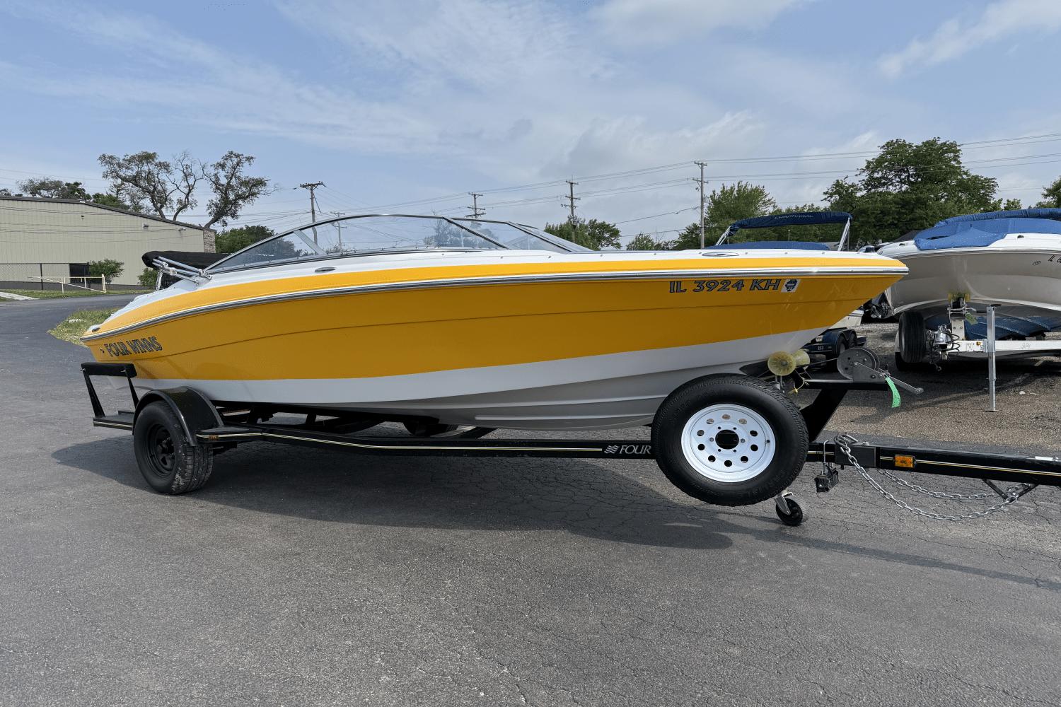 2008 Four Winns H200