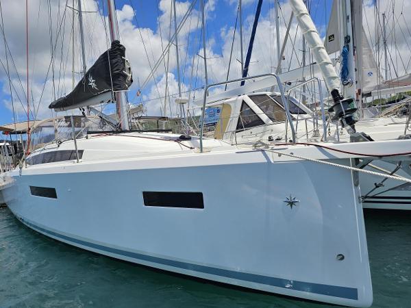 Jeanneau Sun Odyssey 380 Jeanneau Sun Odyssey 380