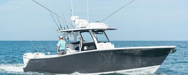 2026 Sportsman Open 322 Center Console
