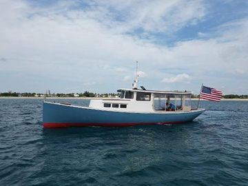 2021 Custom Launch 45 Pilothouse