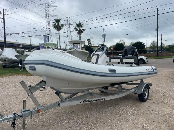 2024 Highfield Sport 460
