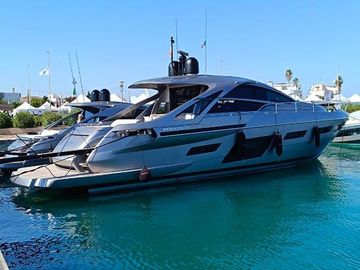 2023 Pershing 7X