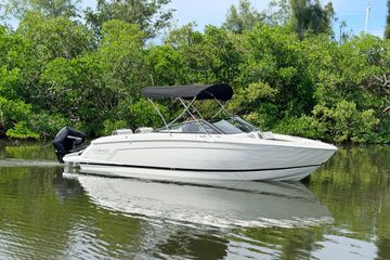 2025 Cobalt R6 Outboard