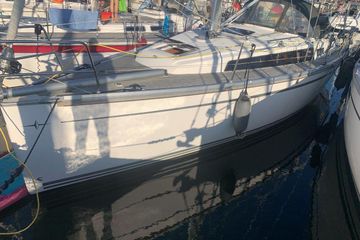 2013 Bavaria Cruiser 33