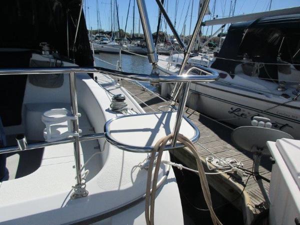 Catalina 309