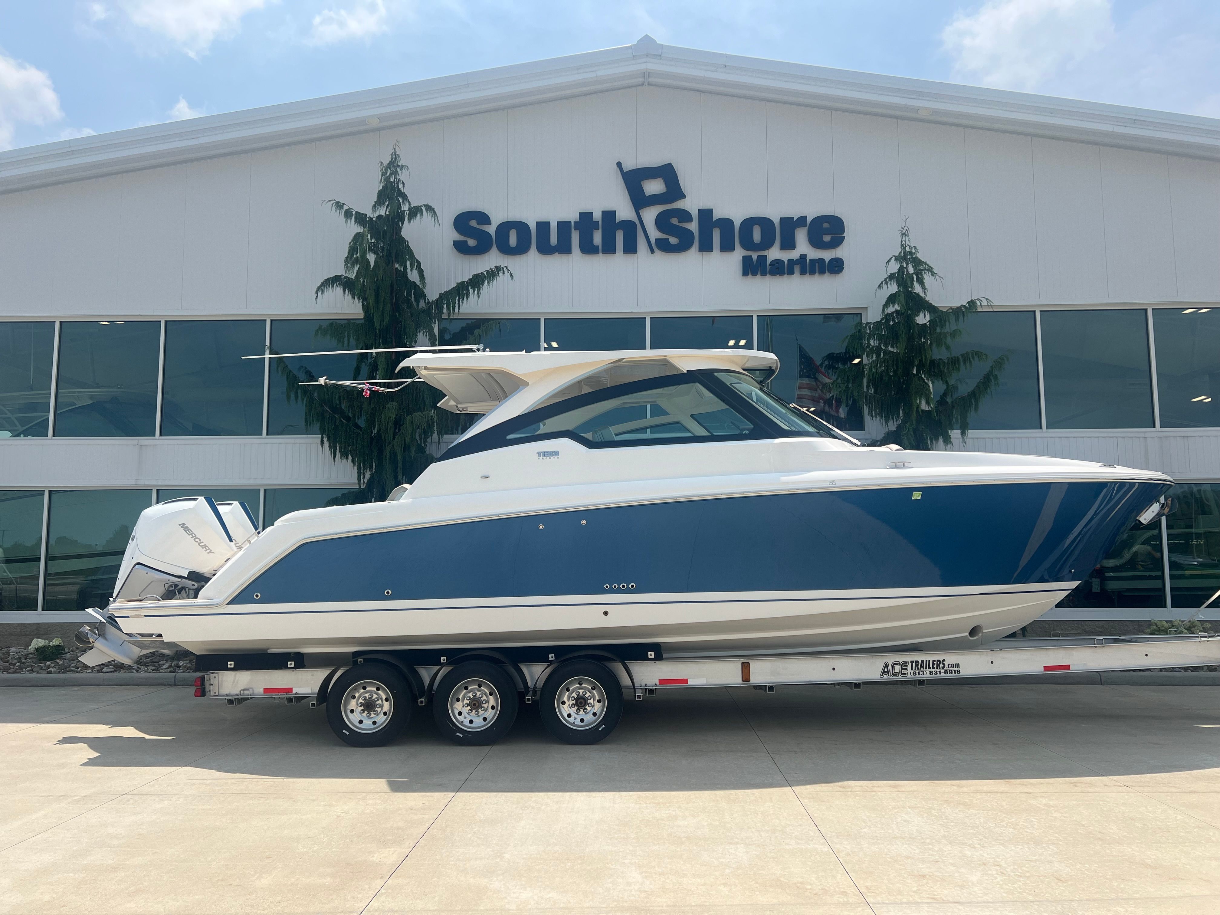 2024 Tiara Yachts 34 LX