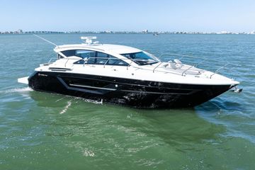 2025 Cruisers Yachts 46 Cantius
