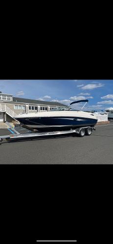 2014 Sea Ray 240 Sundeck