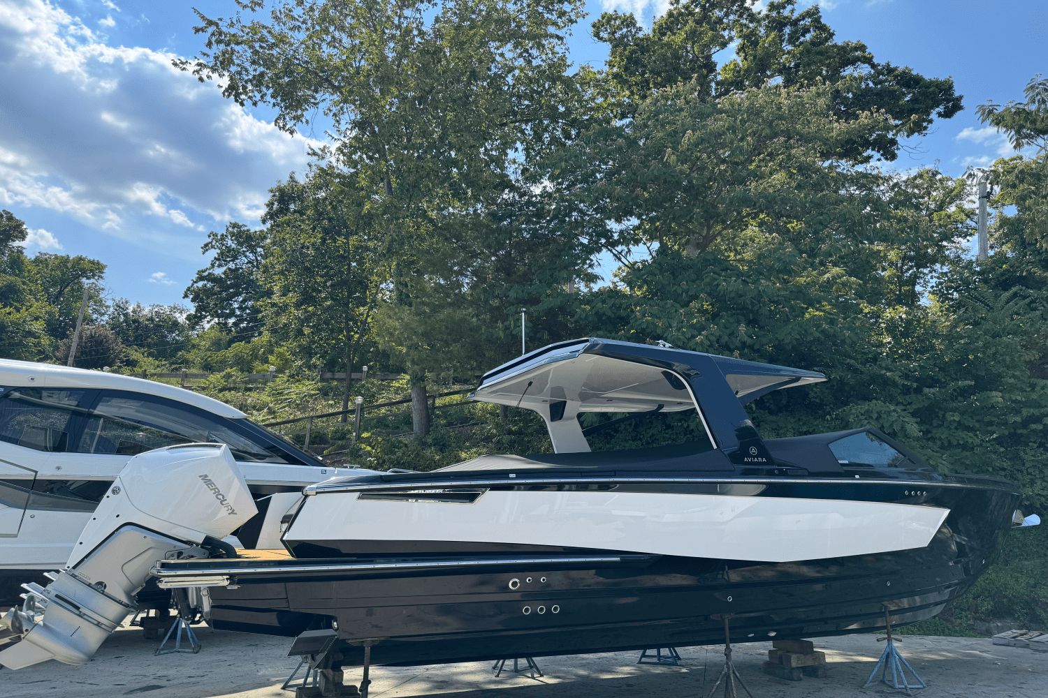 2024 Aviara AV36 Outboard