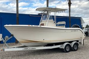 Cobia 220 Center Console