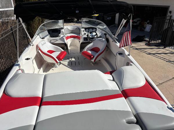 2009 Mariah R20