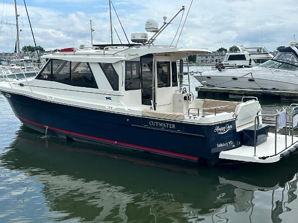 2014 Cutwater C-30 Sedan