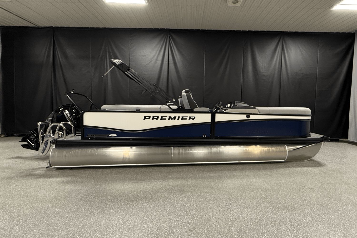 2025 Premier 210 Sunsation