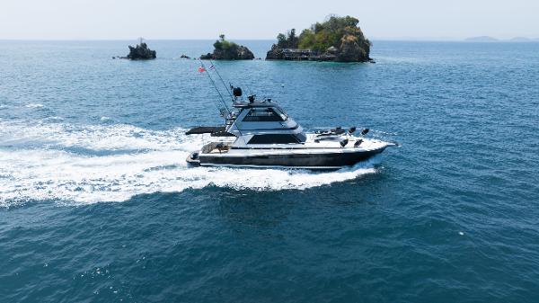 2000 Riviera Cruiser Open Flybridge
