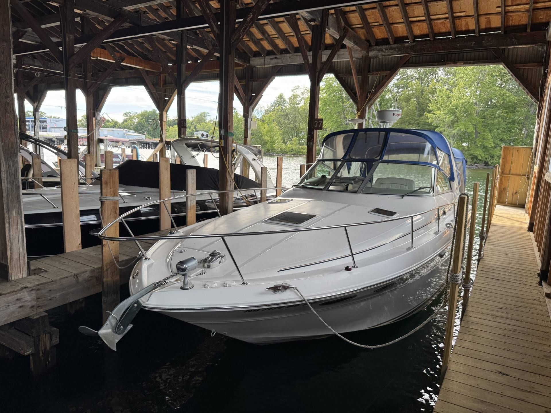 Sea Ray 310 Sundancer