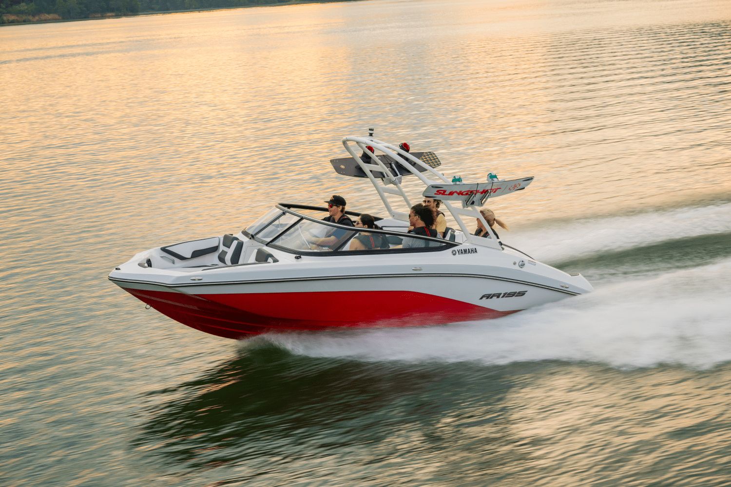 2024 Yamaha Boats AR195