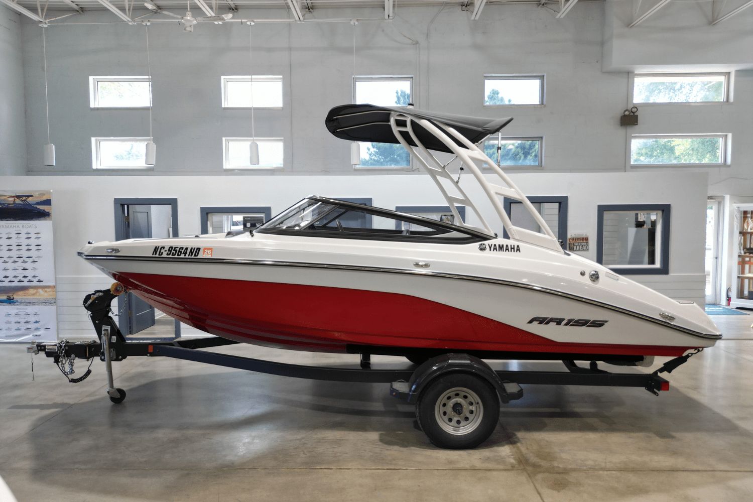 2024 Yamaha Boats AR195