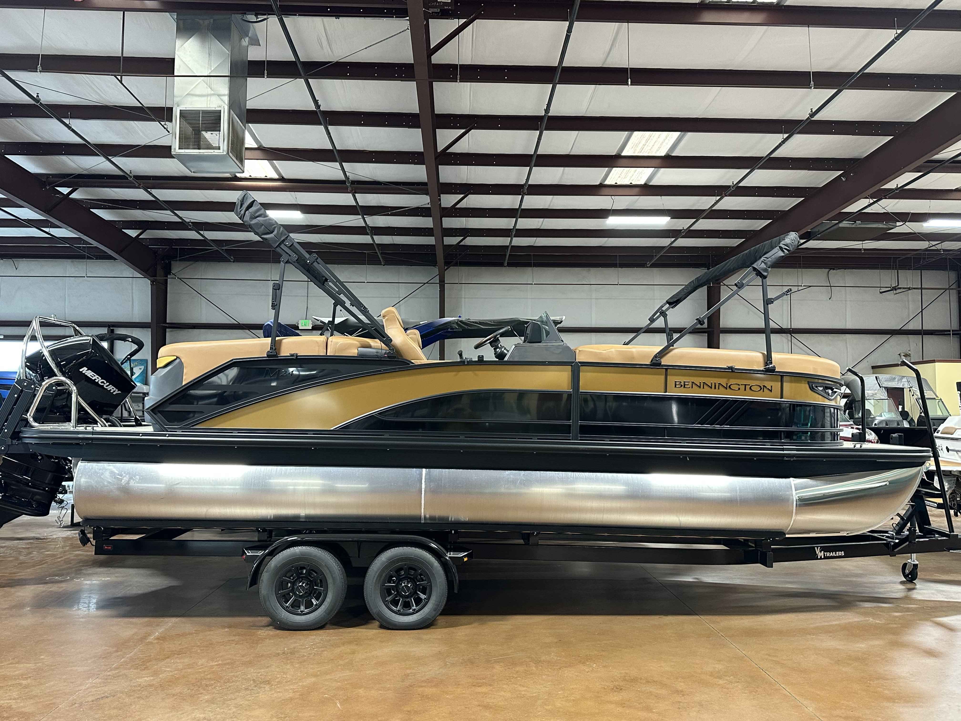 2025 Bennington 24MFB