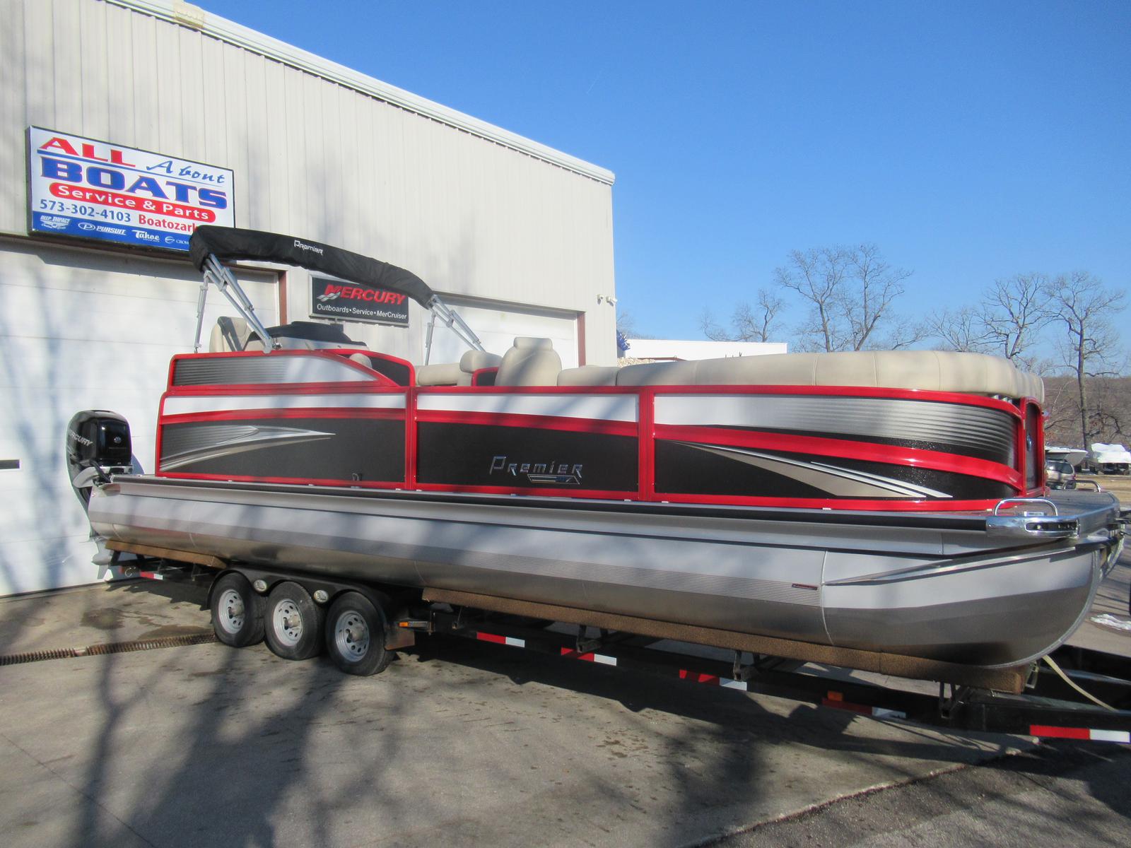 Premier 290 Grand Entertainer: A Wide Beam Pontoon Boat - boats.com