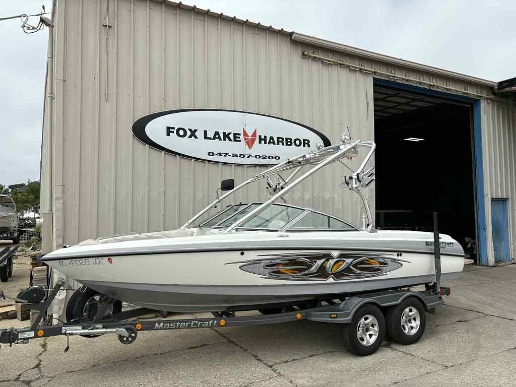 MasterCraft X10