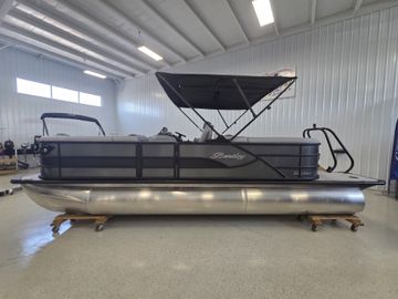 2026 Bentley Pontoons Legacy 223 Navigator