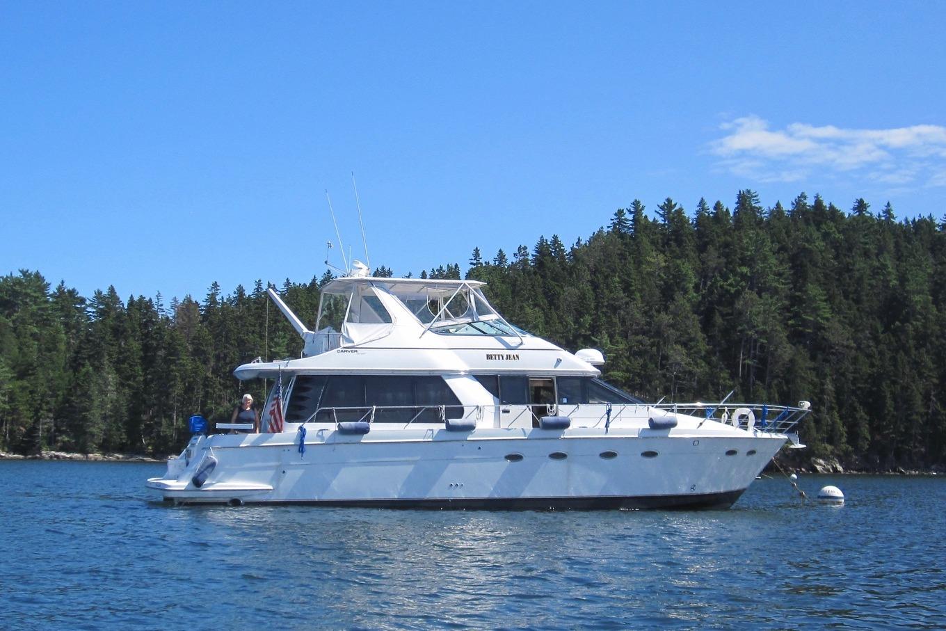 2000 Carver 530 Voyager Pilothouse