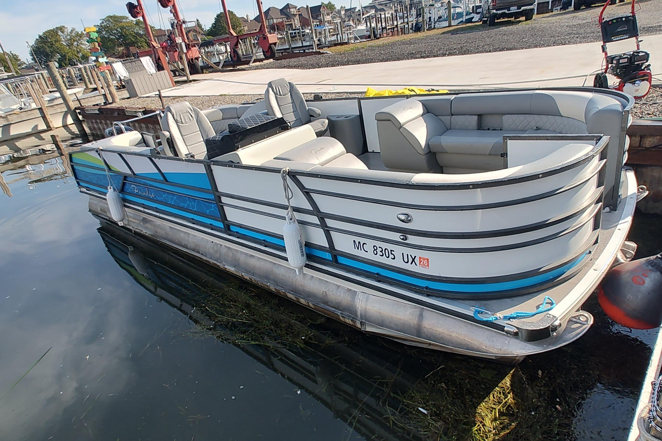 2023 Paradise Tritoon