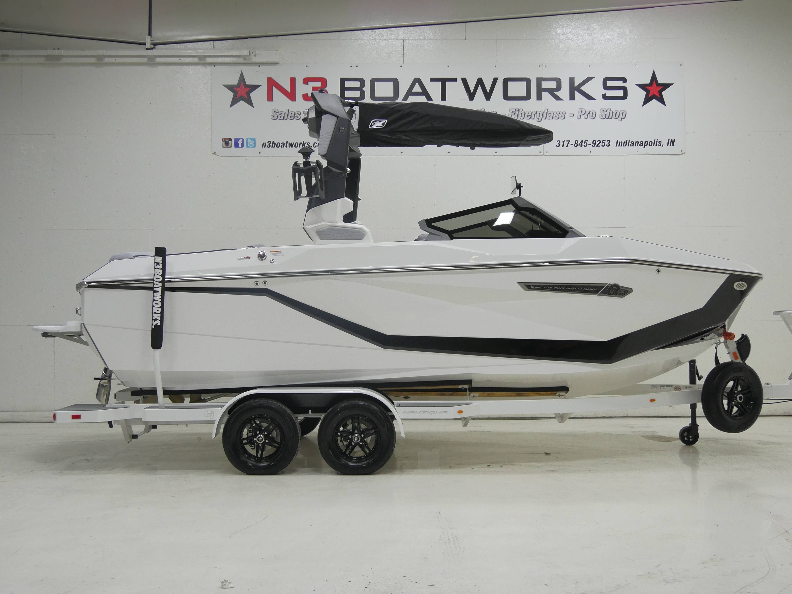 2025 Nautique G21